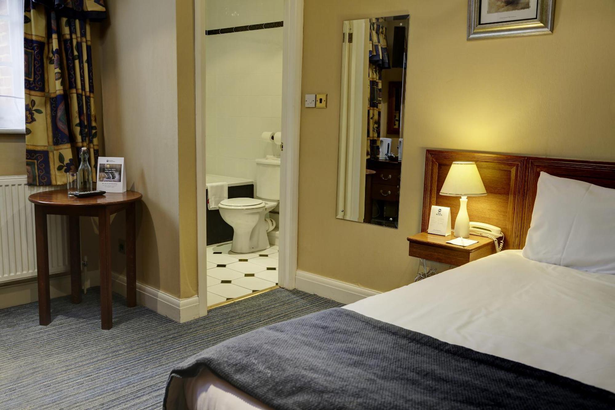 The Rose & Crown Hotel Tonbridge Esterno foto
